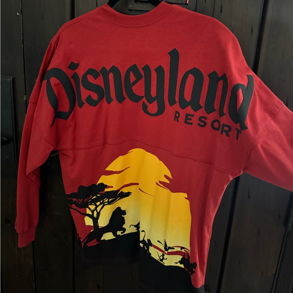 BNWT Disney Lion King Spirit Jersey